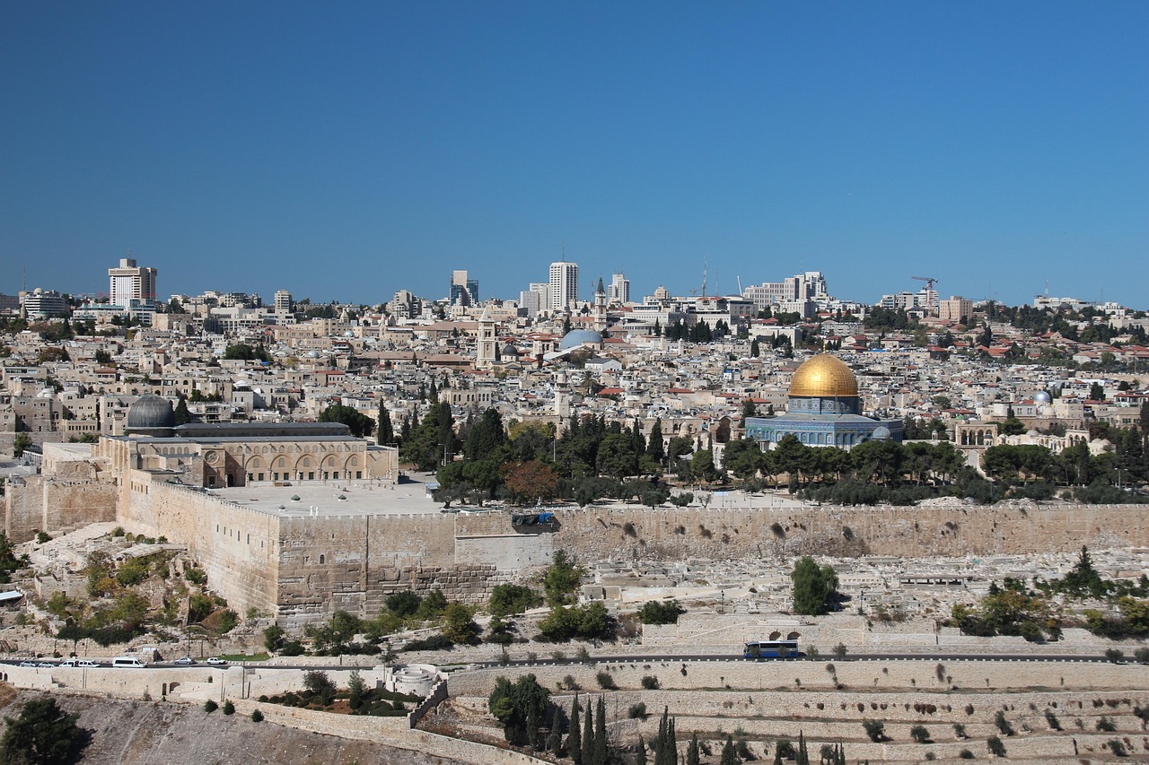 jerusalem, historic center, city wall, dome of the rock, western wall, temple mount, holy city, golden, israel, dome, building, houses, city, jerusalem, jerusalem, jerusalem, jerusalem, jerusalem, israel